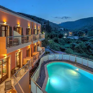 Fiscardo Bay 3*, Fiskardo Grecia